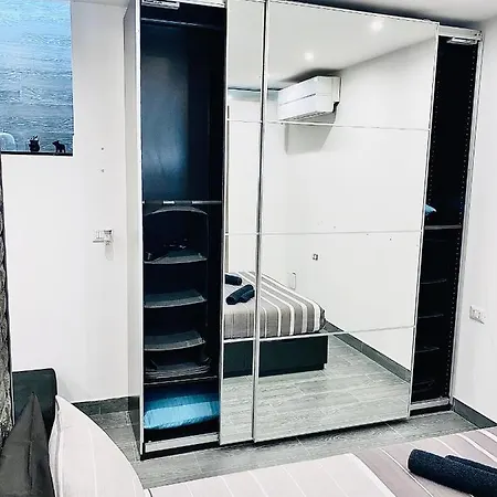 Residenza Toraldo * Rome