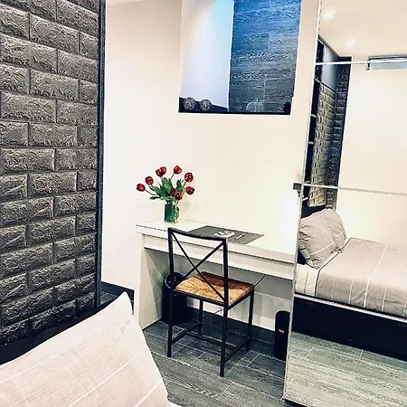 Residenza Toraldo * Rome